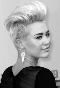 2012 MTV Video Music Awards - Arrivals